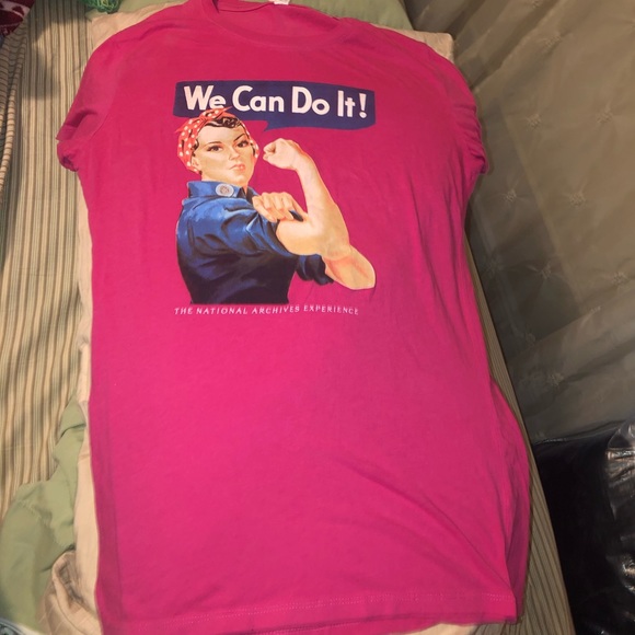 JUNIORS 2XL “we can do it” hot pink T-shirt - Picture 2 of 4